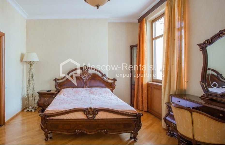 Photo #11 5-room (4 BR) apartment for <a href="http://moscow-rentals.ru/en/articles/long-term-rent" target="_blank">a long-term</a> rent
 in Russia, Moscow, Krasnoproletarskaya str, 7