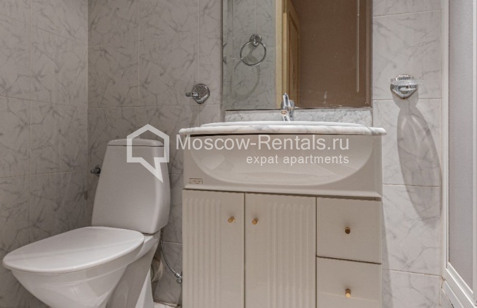 Photo #23 5-room (4 BR) apartment for <a href="http://moscow-rentals.ru/en/articles/long-term-rent" target="_blank">a long-term</a> rent
 in Russia, Moscow, M. Vlasievskyi lane, 14/23