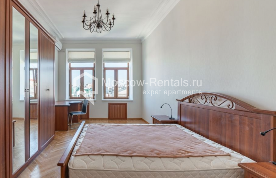 Photo #8 5-room (4 BR) apartment for <a href="http://moscow-rentals.ru/en/articles/long-term-rent" target="_blank">a long-term</a> rent
 in Russia, Moscow, M. Kislovskyi lane, 1