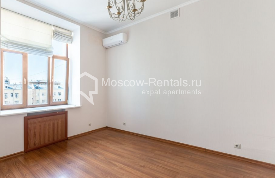 Photo #14 5-room (4 BR) apartment for <a href="http://moscow-rentals.ru/en/articles/long-term-rent" target="_blank">a long-term</a> rent
 in Russia, Moscow, M. Kislovskyi lane, 1