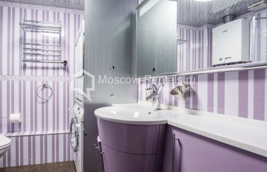 Photo #22 5-room (4 BR) apartment for <a href="http://moscow-rentals.ru/en/articles/long-term-rent" target="_blank">a long-term</a> rent
 in Russia, Moscow, Krivoarbatskyi lane, 12