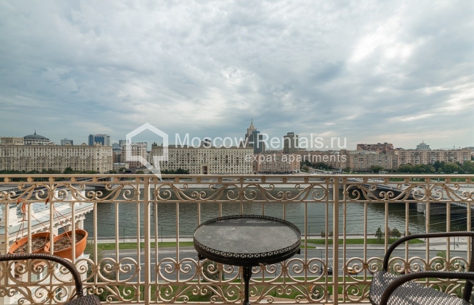 Photo #26 4-room (3 BR) apartment for <a href="http://moscow-rentals.ru/en/articles/long-term-rent" target="_blank">a long-term</a> rent
 in Russia, Moscow, Shevchenko emb, 1