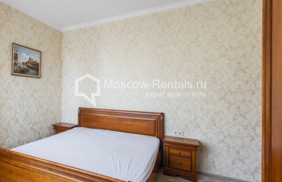 Photo #7 3-room (2 BR) apartment for <a href="http://moscow-rentals.ru/en/articles/long-term-rent" target="_blank">a long-term</a> rent
 in Russia, Moscow, Gilyarovskogo str, 7