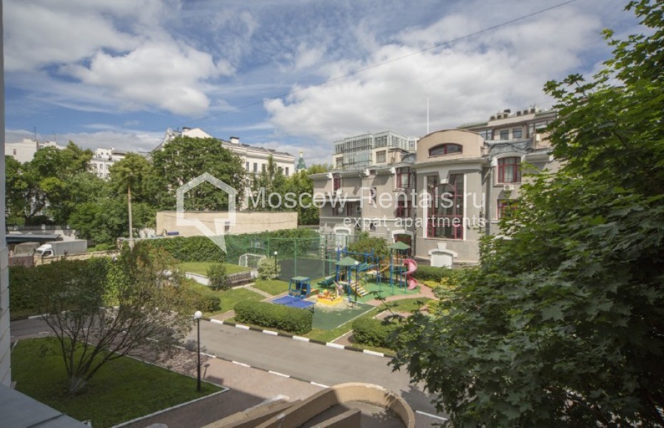 Photo #23 3-room (2 BR) apartment for <a href="http://moscow-rentals.ru/en/articles/long-term-rent" target="_blank">a long-term</a> rent
 in Russia, Moscow, Kursovoi lane, 8/2