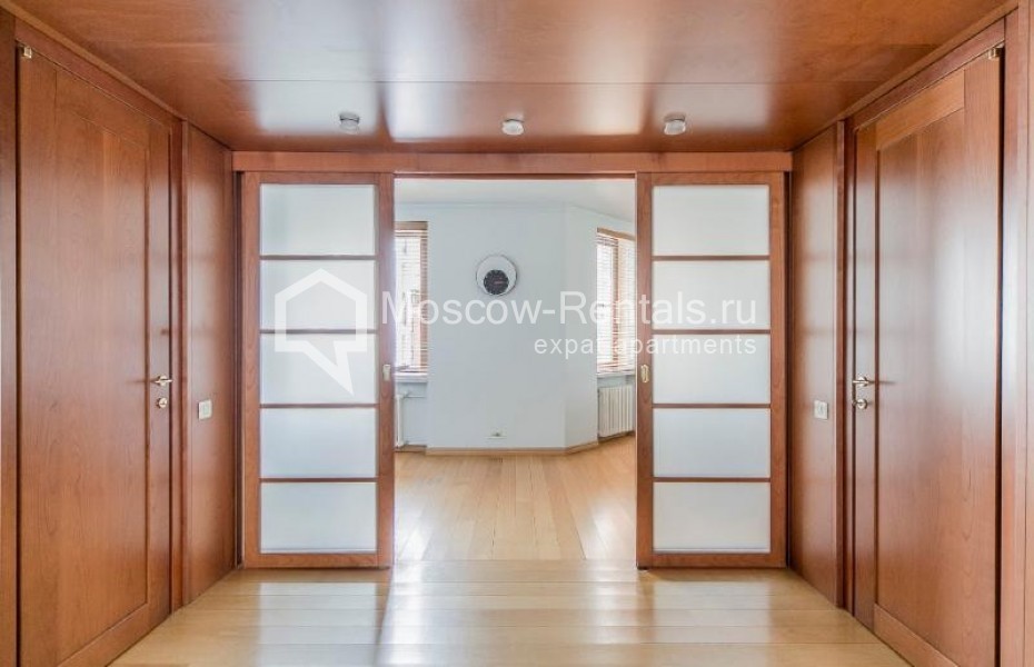 Photo #18 3-room (2 BR) apartment for <a href="http://moscow-rentals.ru/en/articles/long-term-rent" target="_blank">a long-term</a> rent
 in Russia, Moscow, Kursovoi lane, 8/2