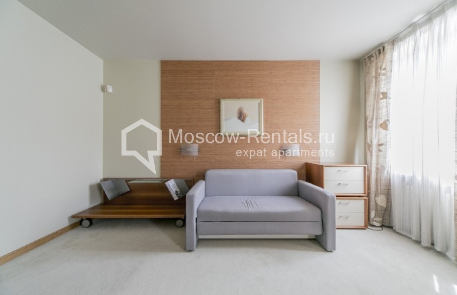 Photo #10 3-room (2 BR) apartment for <a href="http://moscow-rentals.ru/en/articles/long-term-rent" target="_blank">a long-term</a> rent
 in Russia, Moscow, Kursovoi lane, 8/2
