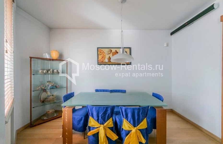 Photo #7 3-room (2 BR) apartment for <a href="http://moscow-rentals.ru/en/articles/long-term-rent" target="_blank">a long-term</a> rent
 in Russia, Moscow, Kursovoi lane, 8/2
