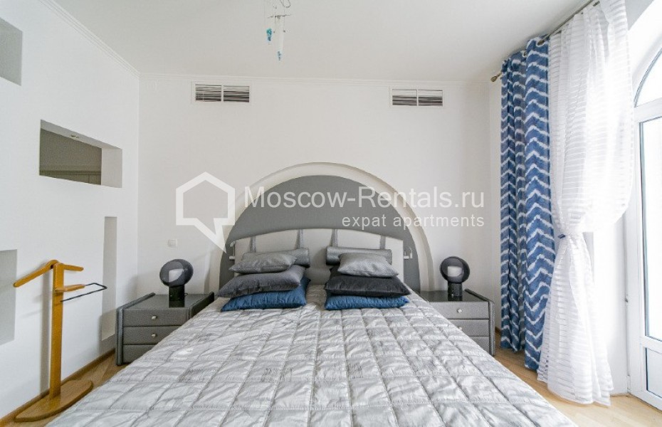 Photo #18 4-room (3 BR) apartment for <a href="http://moscow-rentals.ru/en/articles/long-term-rent" target="_blank">a long-term</a> rent
 in Russia, Moscow, Tverskaya str, 27С1