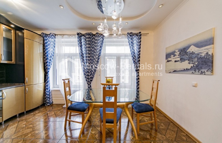 Photo #11 4-room (3 BR) apartment for <a href="http://moscow-rentals.ru/en/articles/long-term-rent" target="_blank">a long-term</a> rent
 in Russia, Moscow, Tverskaya str, 27С1
