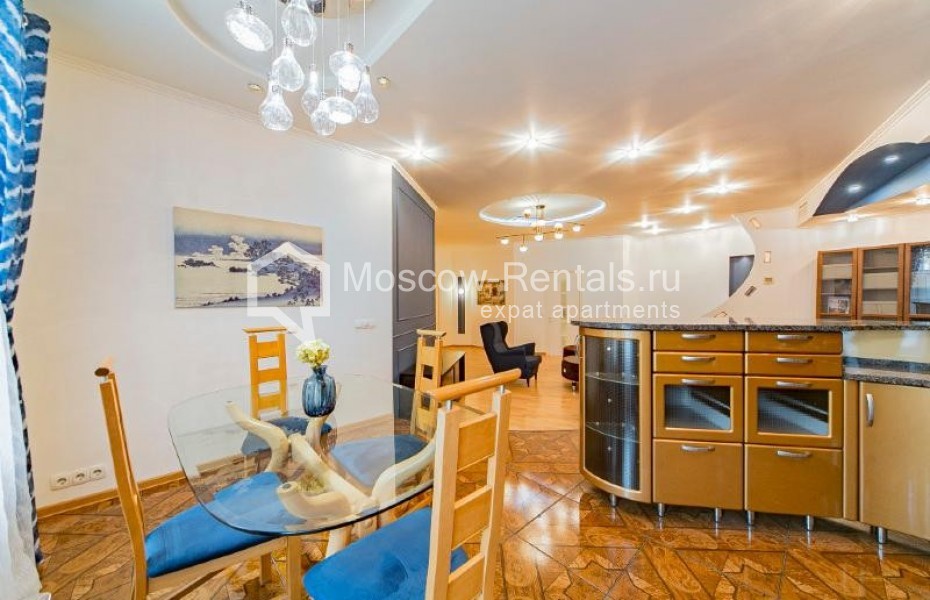 Photo #10 4-room (3 BR) apartment for <a href="http://moscow-rentals.ru/en/articles/long-term-rent" target="_blank">a long-term</a> rent
 in Russia, Moscow, Tverskaya str, 27С1
