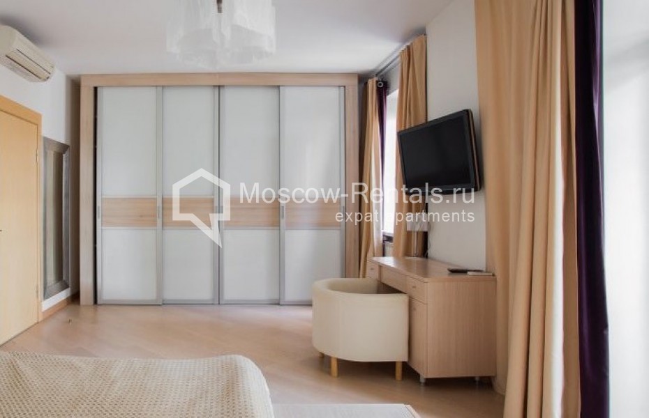 Фото №8 3-комн. кв. в аренду на длительный срок в Россия, Москва, ул Арбат, 15/43