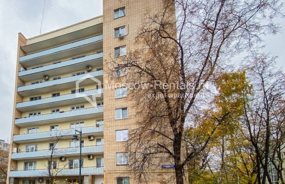 Photo #12 2-room (1 BR) apartment for <a href="http://moscow-rentals.ru/en/articles/long-term-rent" target="_blank">a long-term</a> rent
 in Russia, Moscow, B. Bronnaya str, 9
