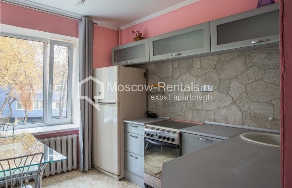 Photo #4 2-room (1 BR) apartment for <a href="http://moscow-rentals.ru/en/articles/long-term-rent" target="_blank">a long-term</a> rent
 in Russia, Moscow, B. Bronnaya str, 9