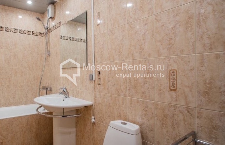 Photo #9 2-room (1 BR) apartment for <a href="http://moscow-rentals.ru/en/articles/long-term-rent" target="_blank">a long-term</a> rent
 in Russia, Moscow, B. Bronnaya str, 9