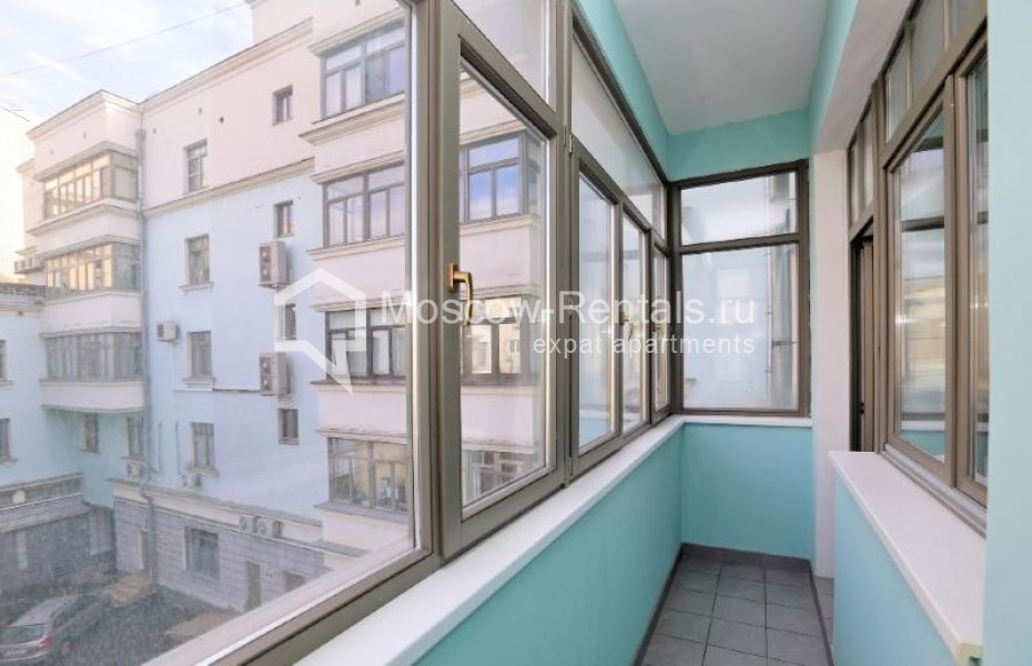 Photo #16 3-room (2 BR) apartment for <a href="http://moscow-rentals.ru/en/articles/long-term-rent" target="_blank">a long-term</a> rent
 in Russia, Moscow, Leontievskyi lane, 11