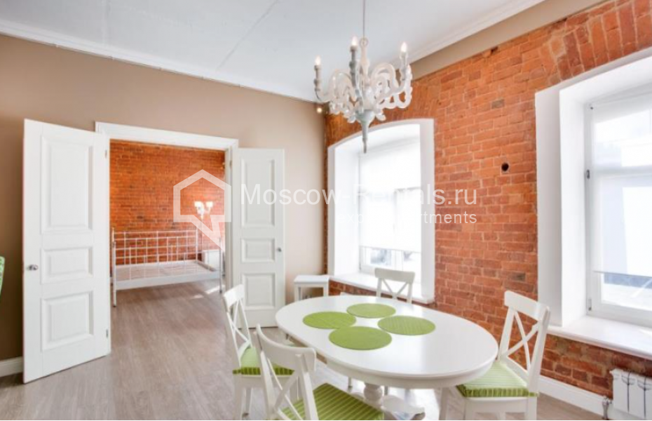 Photo #5 3-room (2 BR) apartment for <a href="http://moscow-rentals.ru/en/articles/long-term-rent" target="_blank">a long-term</a> rent
 in Russia, Moscow, M. Kozlovskyi lane, 8