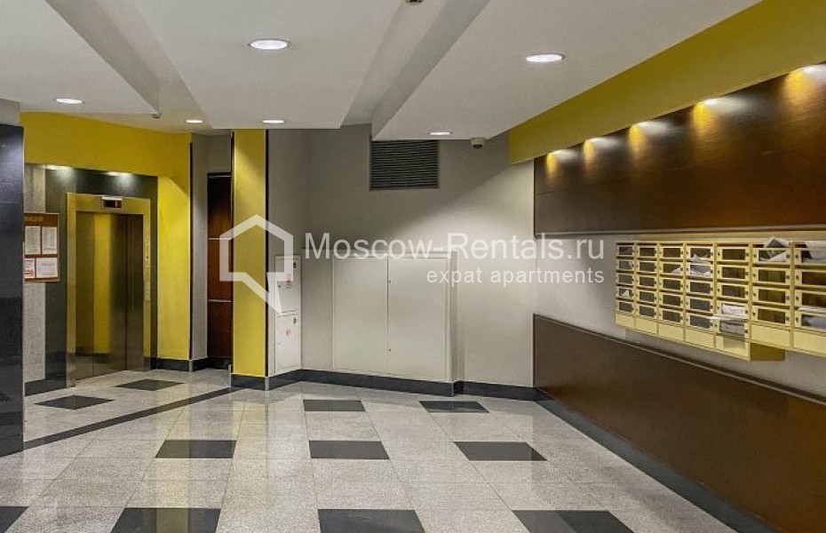 Photo #15 3-room (2 BR) apartment for <a href="http://moscow-rentals.ru/en/articles/long-term-rent" target="_blank">a long-term</a> rent
 in Russia, Moscow, Ruzheinyi lane, 3