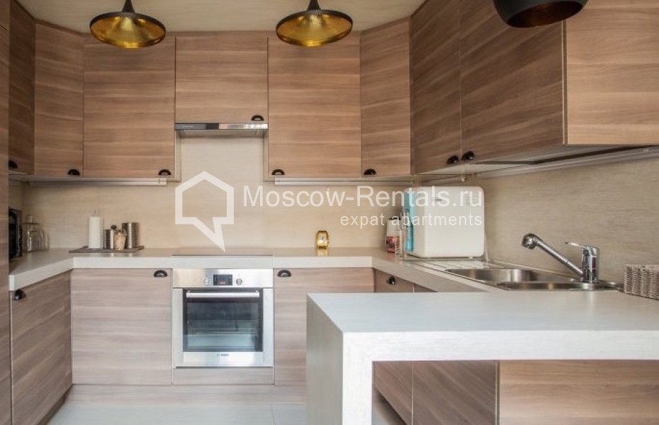 Photo #7 3-room (2 BR) apartment for <a href="http://moscow-rentals.ru/en/articles/long-term-rent" target="_blank">a long-term</a> rent
 in Russia, Moscow, Ruzheinyi lane, 3
