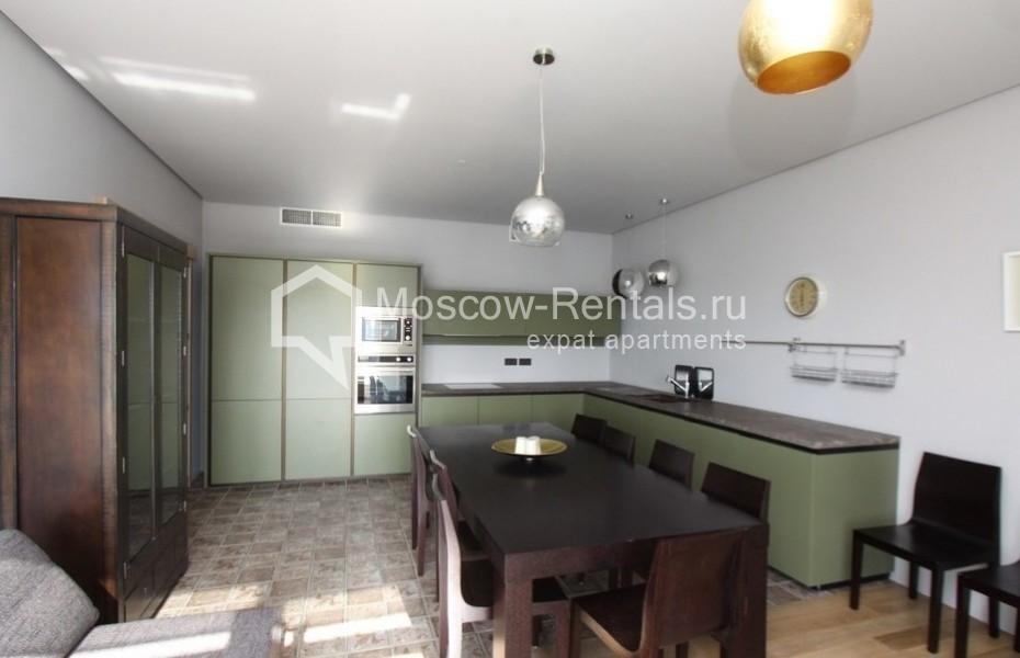 Photo #1 3-room (2 BR) apartment for <a href="http://moscow-rentals.ru/en/articles/long-term-rent" target="_blank">a long-term</a> rent
 in Russia, Moscow, Aviatsionnaya str, 79 bld 1