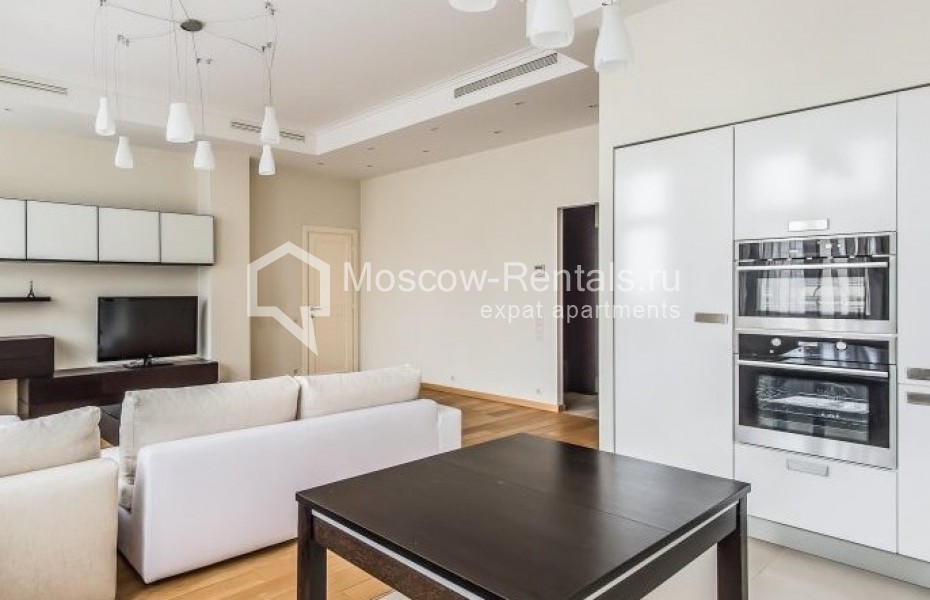 Photo #4 2-room (1 BR) apartment for <a href="http://moscow-rentals.ru/en/articles/long-term-rent" target="_blank">a long-term</a> rent
 in Russia, Moscow, M. Polyanka str, 2
