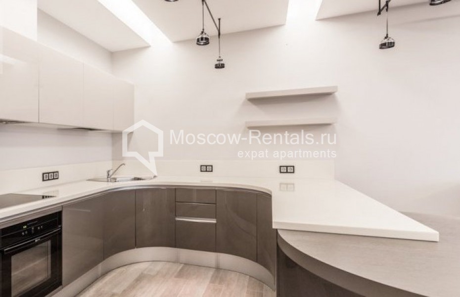 Photo #8 2-room (1 BR) apartment for <a href="http://moscow-rentals.ru/en/articles/long-term-rent" target="_blank">a long-term</a> rent
 in Russia, Moscow, Nezhinskaya str, 1к3