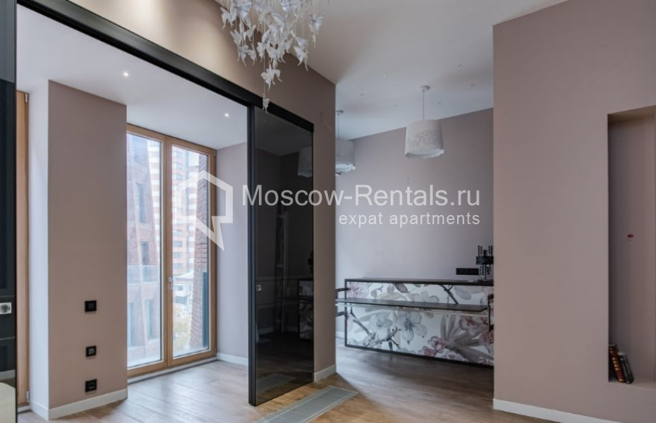 Photo #4 3-room (2 BR) apartment for <a href="http://moscow-rentals.ru/en/articles/long-term-rent" target="_blank">a long-term</a> rent
 in Russia, Moscow, Efremova str, 10с1к4/3
