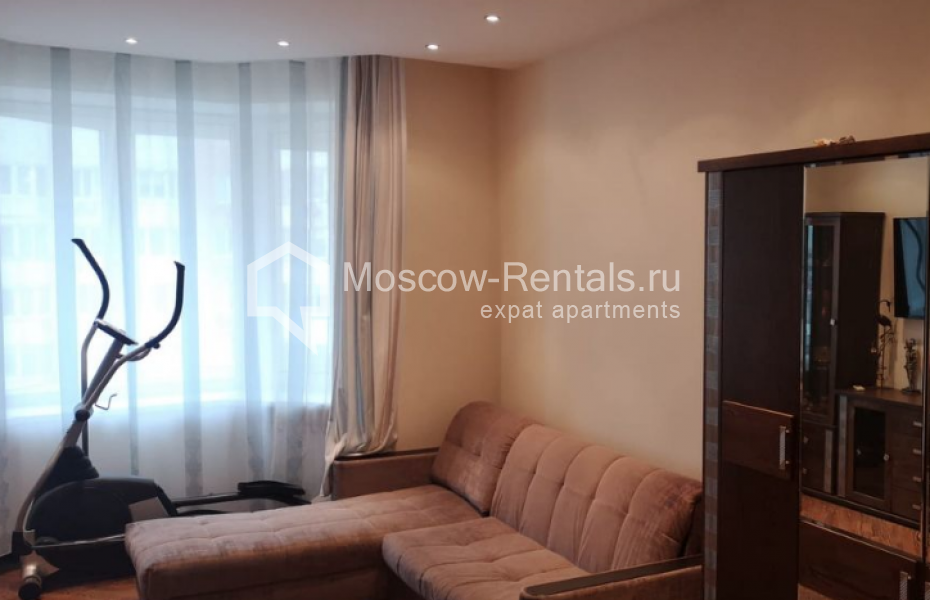 Photo #1 2-room (1 BR) apartment for <a href="http://moscow-rentals.ru/en/articles/long-term-rent" target="_blank">a long-term</a> rent
 in Russia, Moscow, Pyrieva str, 9К2