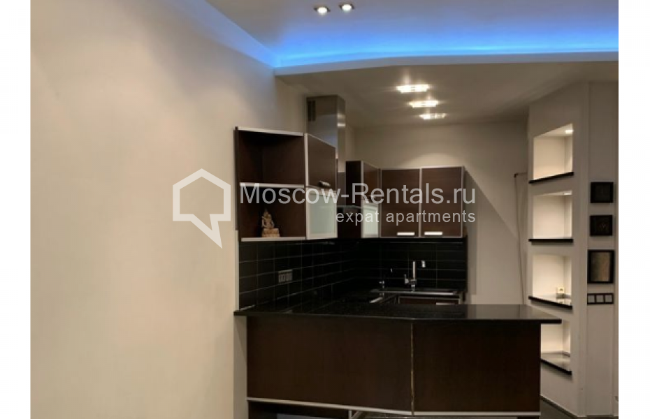 Photo #9 2-room (1 BR) apartment for <a href="http://moscow-rentals.ru/en/articles/long-term-rent" target="_blank">a long-term</a> rent
 in Russia, Moscow, Pyrieva str, 9К1