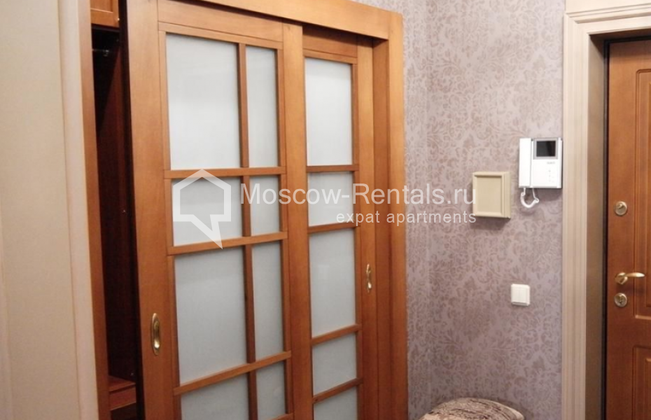 Photo #10 2-room (1 BR) apartment for <a href="http://moscow-rentals.ru/en/articles/long-term-rent" target="_blank">a long-term</a> rent
 in Russia, Moscow, Pyrieva str, 9К1