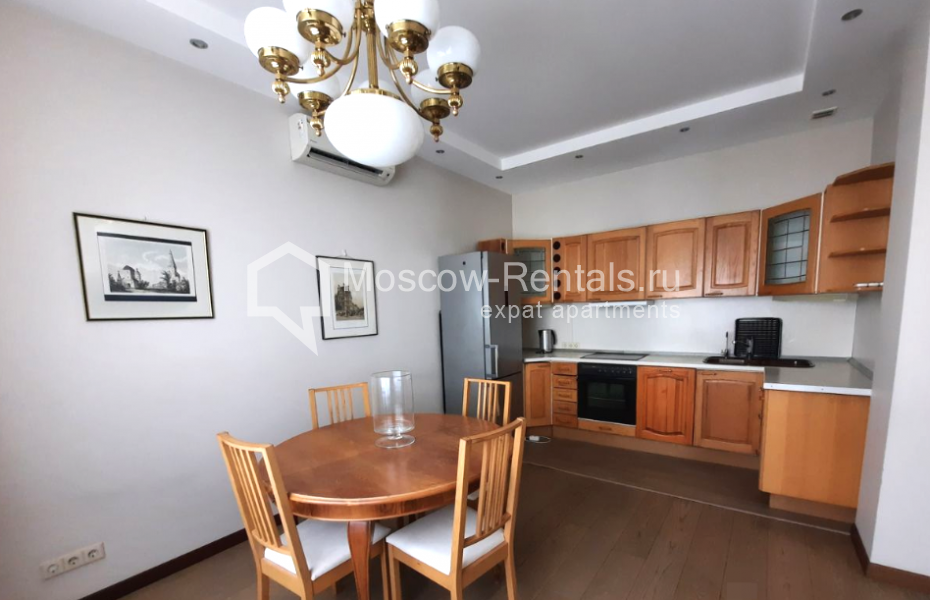 Photo #3 2-room (1 BR) apartment for <a href="http://moscow-rentals.ru/en/articles/long-term-rent" target="_blank">a long-term</a> rent
 in Russia, Moscow, Druzhby str, 4