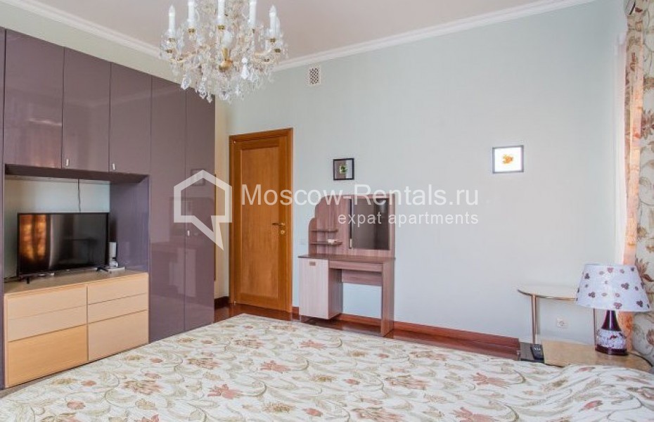 Photo #7 5-room (4 BR) apartment for <a href="http://moscow-rentals.ru/en/articles/long-term-rent" target="_blank">a long-term</a> rent
 in Russia, Moscow, Leontievskyi lane, 15