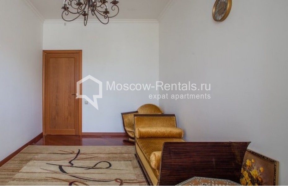 Photo #10 5-room (4 BR) apartment for <a href="http://moscow-rentals.ru/en/articles/long-term-rent" target="_blank">a long-term</a> rent
 in Russia, Moscow, Leontievskyi lane, 15
