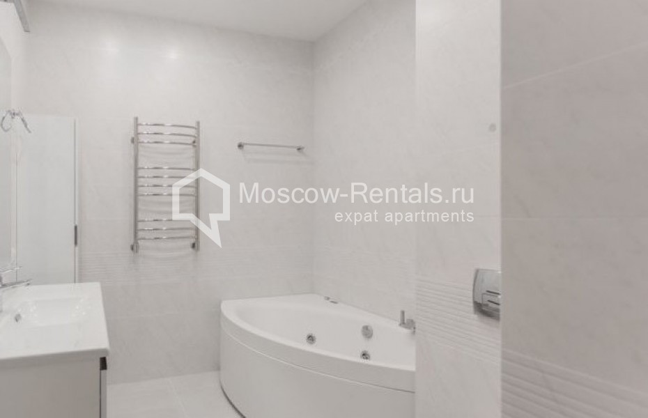 Photo #11 3-room (2 BR) apartment for <a href="http://moscow-rentals.ru/en/articles/long-term-rent" target="_blank">a long-term</a> rent
 in Russia, Moscow, Serpokhovskyi Val str, 21к3