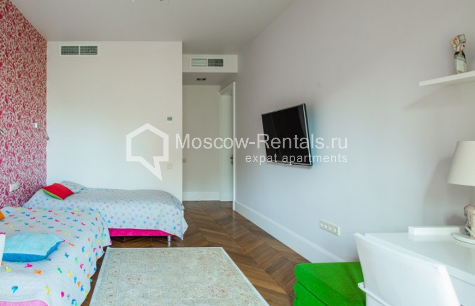 Photo #10 5-room (4 BR) apartment for <a href="http://moscow-rentals.ru/en/articles/long-term-rent" target="_blank">a long-term</a> rent
 in Russia, Moscow, Kompozitorskaya str, 17