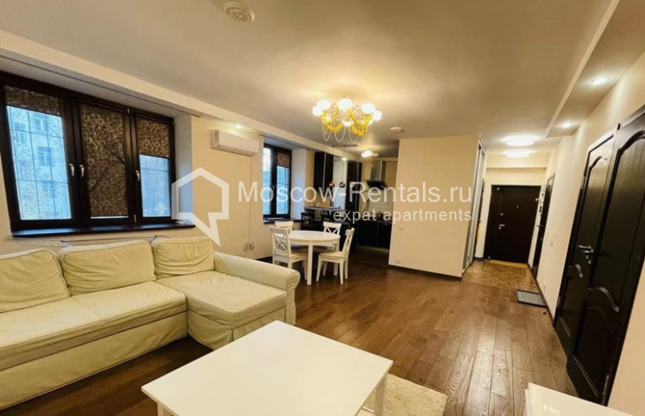 Photo #2 3-room (2 BR) apartment for <a href="http://moscow-rentals.ru/en/articles/long-term-rent" target="_blank">a long-term</a> rent
 in Russia, Moscow, Chistobrudnyi lane, 12К2