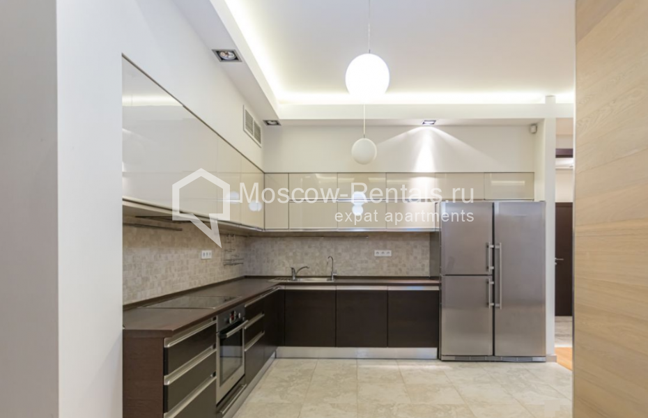 Photo #5 5-room (4 BR) apartment for <a href="http://moscow-rentals.ru/en/articles/long-term-rent" target="_blank">a long-term</a> rent
 in Russia, Moscow, Klimashkina str, 17С2