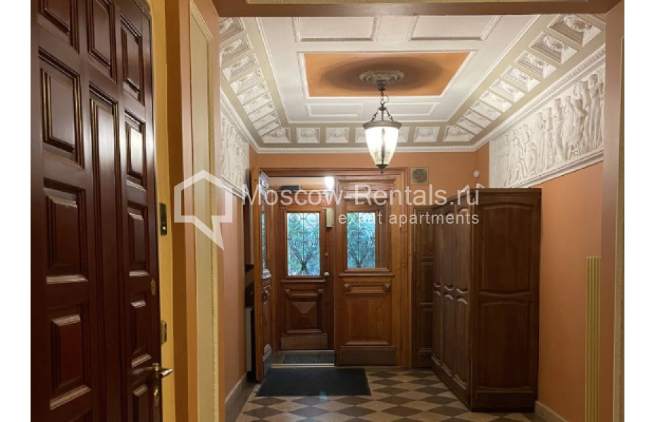 Photo #14 3-room (2 BR) apartment for <a href="http://moscow-rentals.ru/en/articles/long-term-rent" target="_blank">a long-term</a> rent
 in Russia, Moscow, Tsvetnoy blv, 22С4