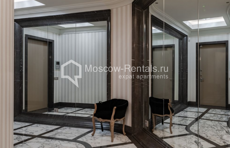 Photo #9 3-room (2 BR) apartment for <a href="http://moscow-rentals.ru/en/articles/long-term-rent" target="_blank">a long-term</a> rent
 in Russia, Moscow, 1st Neapolimovskyi lane, 8