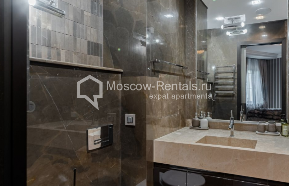 Photo #11 3-room (2 BR) apartment for <a href="http://moscow-rentals.ru/en/articles/long-term-rent" target="_blank">a long-term</a> rent
 in Russia, Moscow, 1st Neapolimovskyi lane, 8