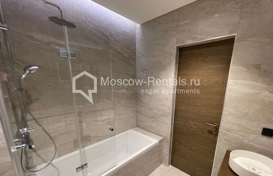 Photo #8 3-room (2 BR) apartment for <a href="http://moscow-rentals.ru/en/articles/long-term-rent" target="_blank">a long-term</a> rent
 in Russia, Moscow, Bumazhnyi proezd, 4