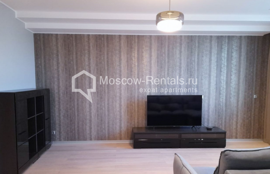 Photo #5 2-room (1 BR) apartment for <a href="http://moscow-rentals.ru/en/articles/long-term-rent" target="_blank">a long-term</a> rent
 in Russia, Moscow, Mosfilmovskaya str, 88к2с6