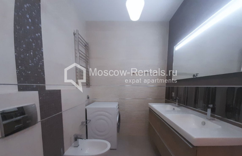 Photo #9 2-room (1 BR) apartment for <a href="http://moscow-rentals.ru/en/articles/long-term-rent" target="_blank">a long-term</a> rent
 in Russia, Moscow, Mosfilmovskaya str, 88к2с6