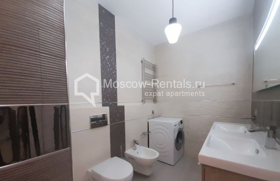 Photo #10 2-room (1 BR) apartment for <a href="http://moscow-rentals.ru/en/articles/long-term-rent" target="_blank">a long-term</a> rent
 in Russia, Moscow, Mosfilmovskaya str, 88к2с6