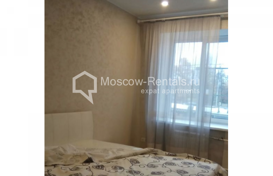 Photo #6 3-room (2 BR) apartment for <a href="http://moscow-rentals.ru/en/articles/long-term-rent" target="_blank">a long-term</a> rent
 in Russia, Moscow, Lomonosovskyi prosp, 23