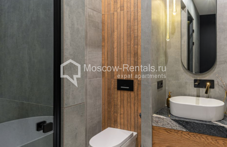 Photo #13 3-room (2 BR) apartment for <a href="http://moscow-rentals.ru/en/articles/long-term-rent" target="_blank">a long-term</a> rent
 in Russia, Moscow, Sadovnicheskaya str, 29