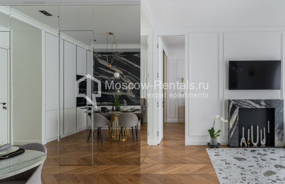 Photo #7 3-room (2 BR) apartment for <a href="http://moscow-rentals.ru/en/articles/long-term-rent" target="_blank">a long-term</a> rent
 in Russia, Moscow, Sadovnicheskaya str, 29