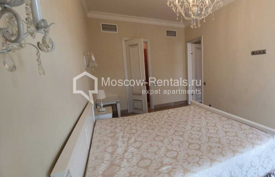 Photo #4 4-room (3 BR) apartment for <a href="http://moscow-rentals.ru/en/articles/long-term-rent" target="_blank">a long-term</a> rent
 in Russia, Moscow, Kazarmennyi lane, 3