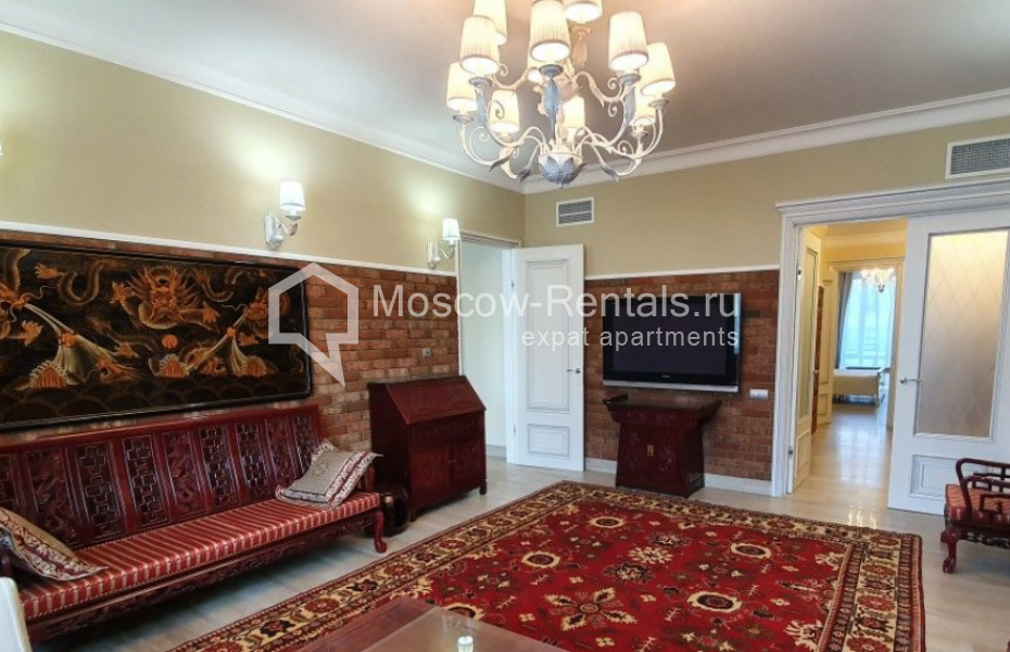 Photo #14 4-room (3 BR) apartment for <a href="http://moscow-rentals.ru/en/articles/long-term-rent" target="_blank">a long-term</a> rent
 in Russia, Moscow, Kazarmennyi lane, 3