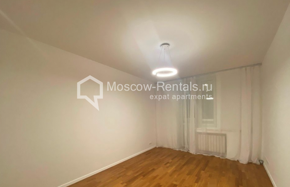 Photo #9 3-room (2 BR) apartment for <a href="http://moscow-rentals.ru/en/articles/long-term-rent" target="_blank">a long-term</a> rent
 in Russia, Moscow, Zoologicheskaya str, 22