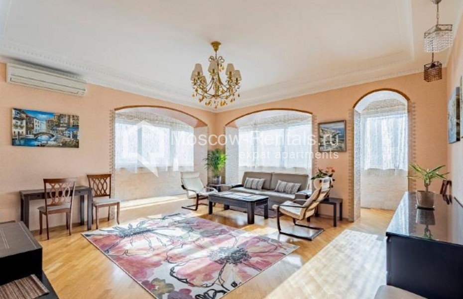 Photo #2 3-room (2 BR) apartment for <a href="http://moscow-rentals.ru/en/articles/long-term-rent" target="_blank">a long-term</a> rent
 in Russia, Moscow, Botanicheskyi lane, 16